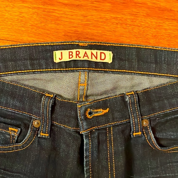 J Brand size 27 boot cut, dark blue. Good for work + date night! Great condition - Picture 3 of 3